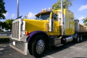 Flatbed Truck Insurance in All of Wyoming, Colorado, Idaho & Arizona